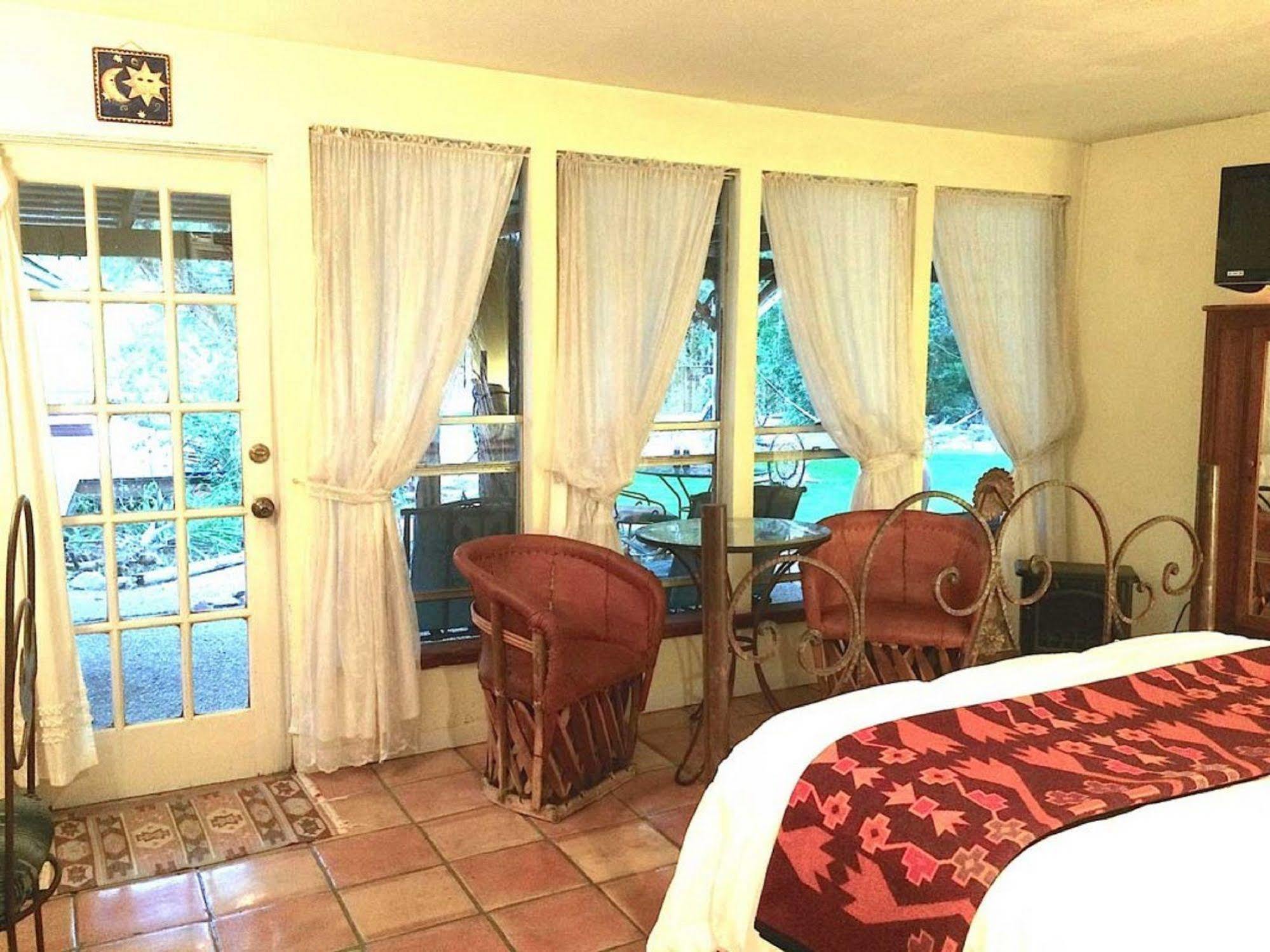 Casa Del Sol Bed And Breakfast Лейкуэй Экстерьер фото