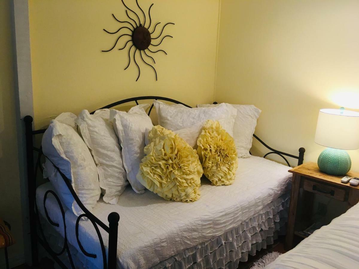 Casa Del Sol Bed And Breakfast Лейкуэй Экстерьер фото