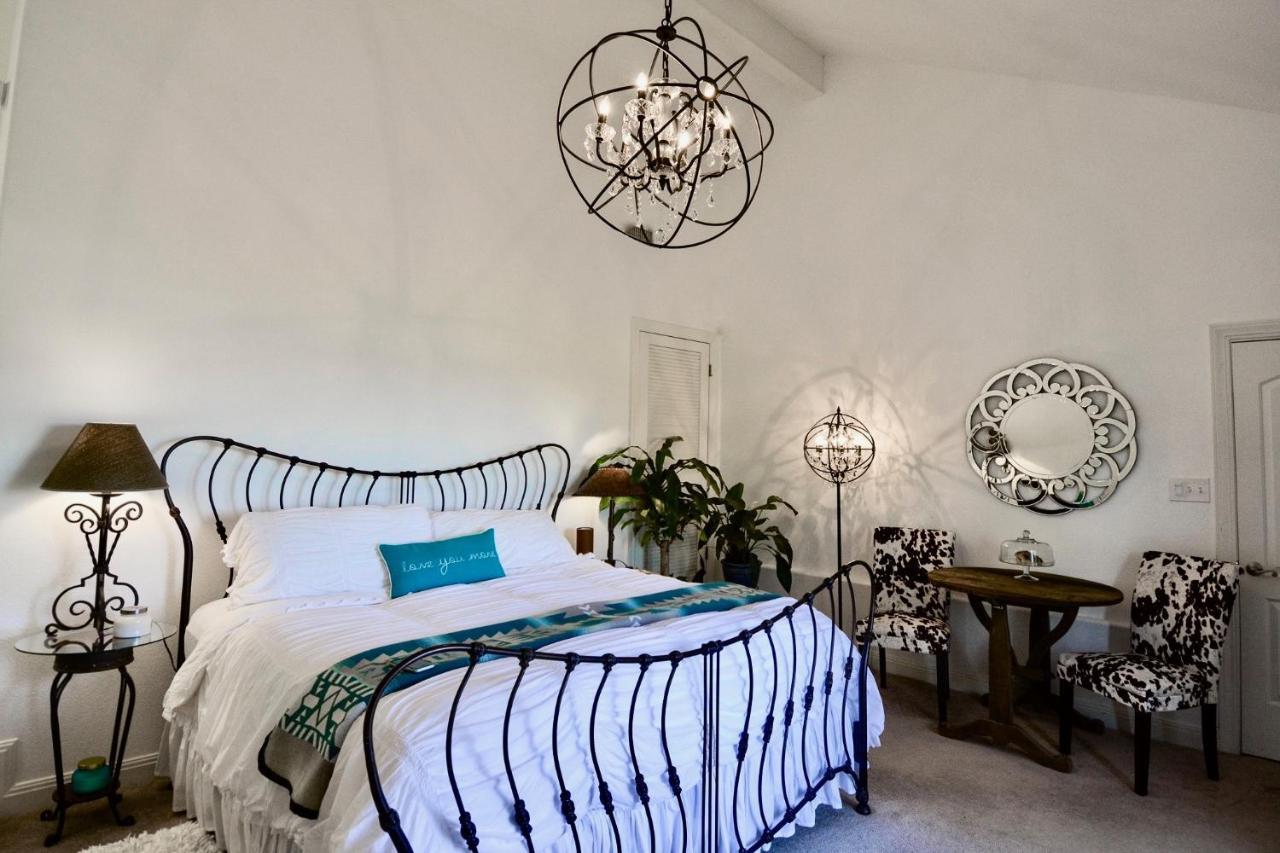 Casa Del Sol Bed And Breakfast Лейкуэй Экстерьер фото